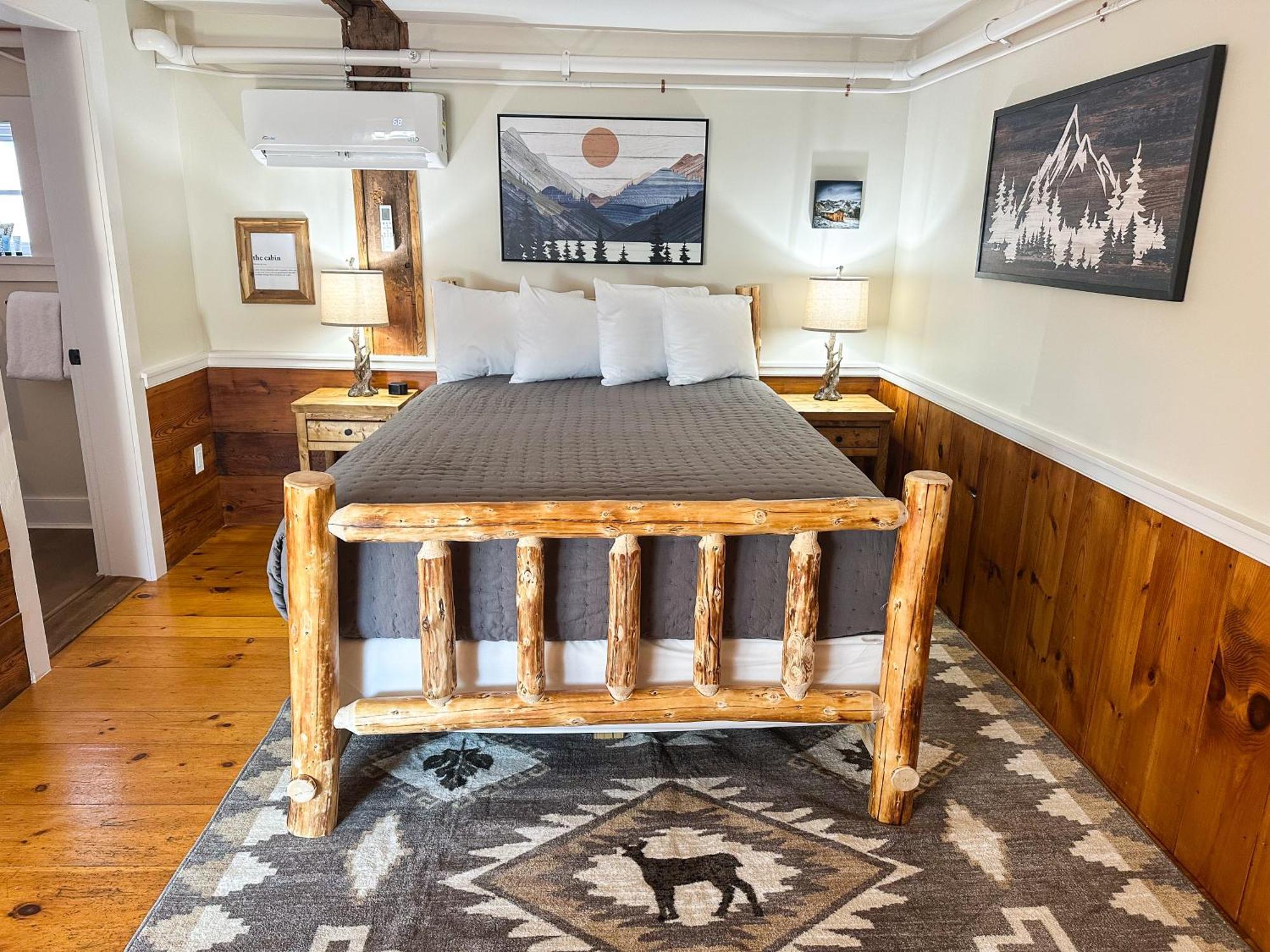 The Black Walnut Inn Амхерст Экстерьер фото